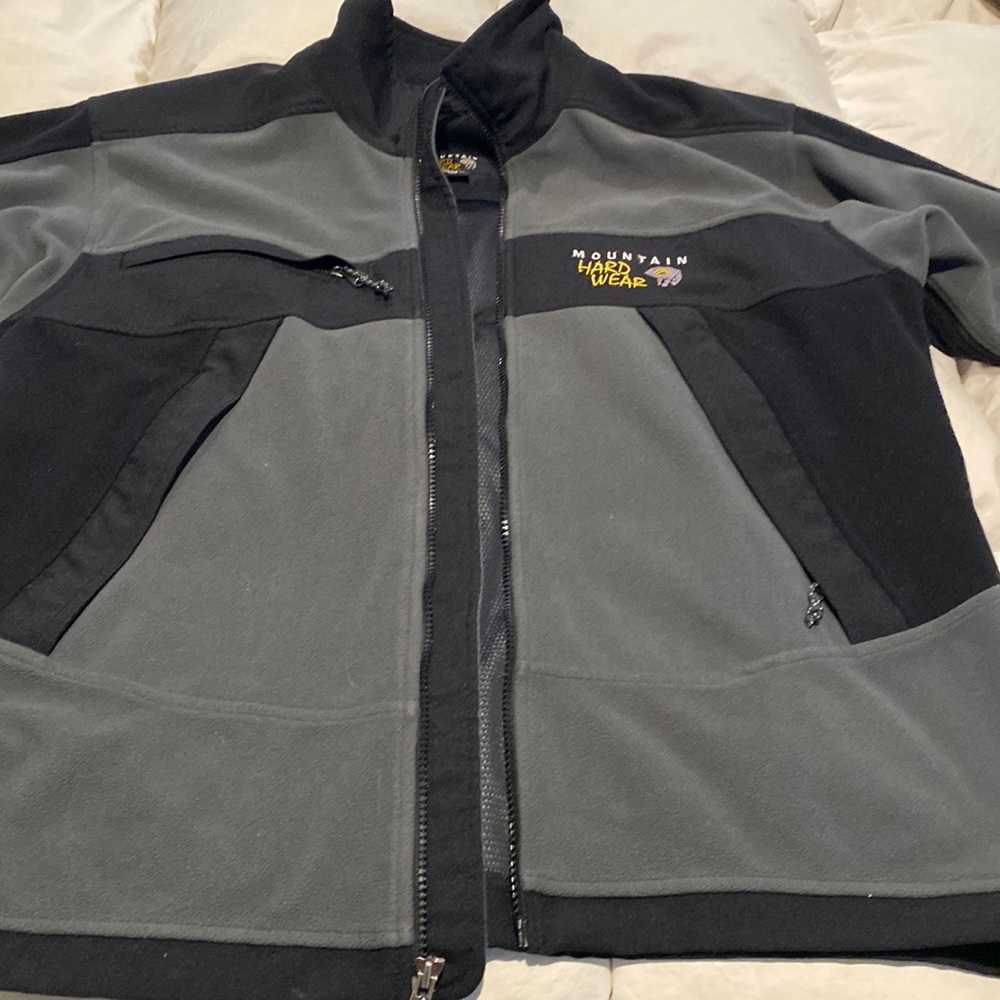 Mountain hardware wind stopper jacket large